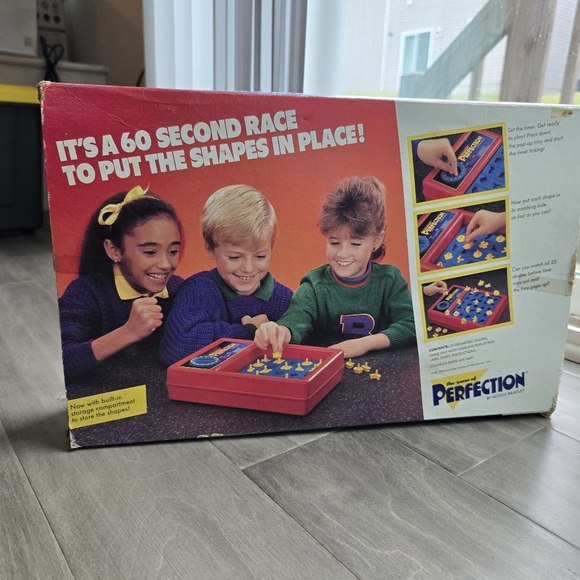 1989 Perfection Game by Milton Bradley 4060 Complete , Tested and Working - Picture 4 of 7